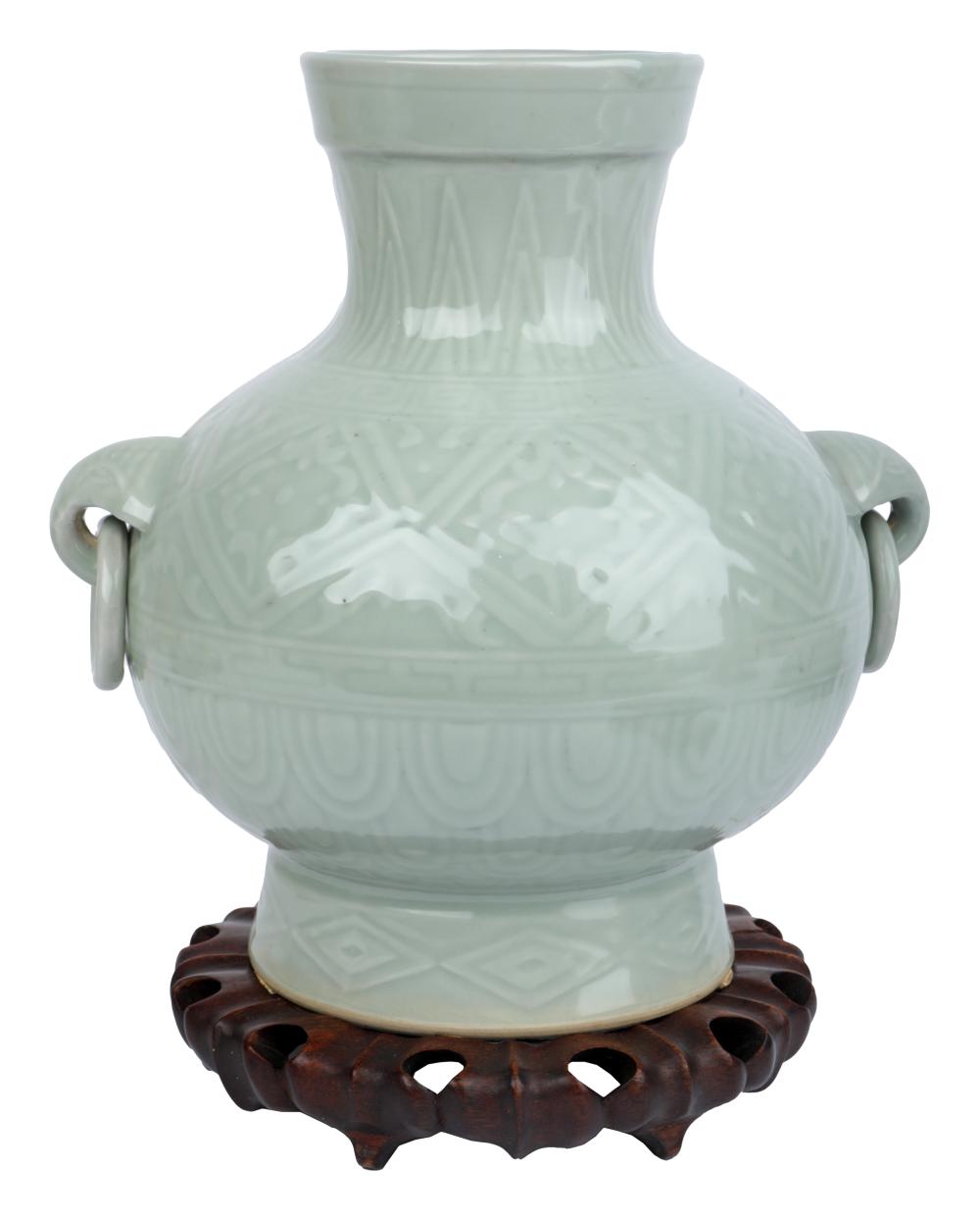 CHINESE CELADON-GLAZED VASEmolded