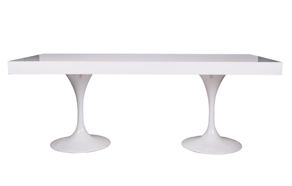 MODERNIST TULIP-STYLE DINING TABLEunsigned;