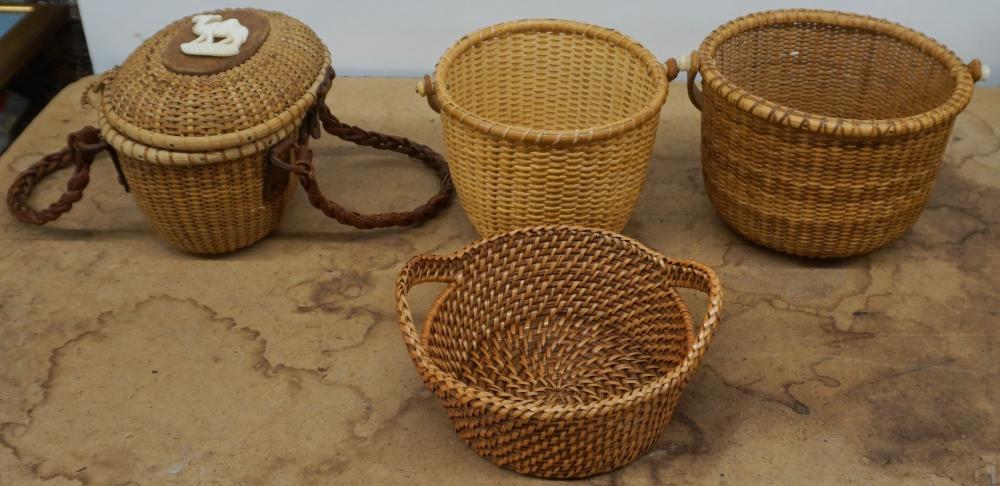 COLLECTION OF WOVEN BASKETSCollection 32fe40