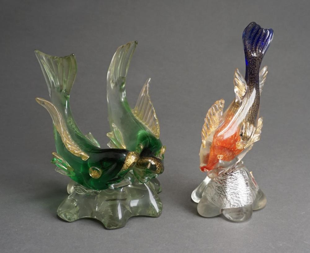 TWO ITALIAN GLASS FIGURES OF FISH  32ff4d