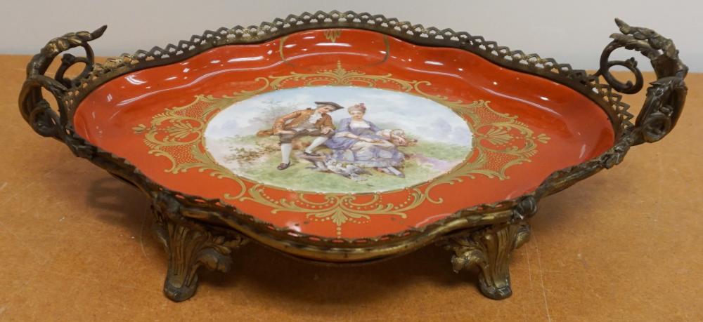 LOUIS XV STYLE BRASS MOUNTED PORCELAIN 33009c