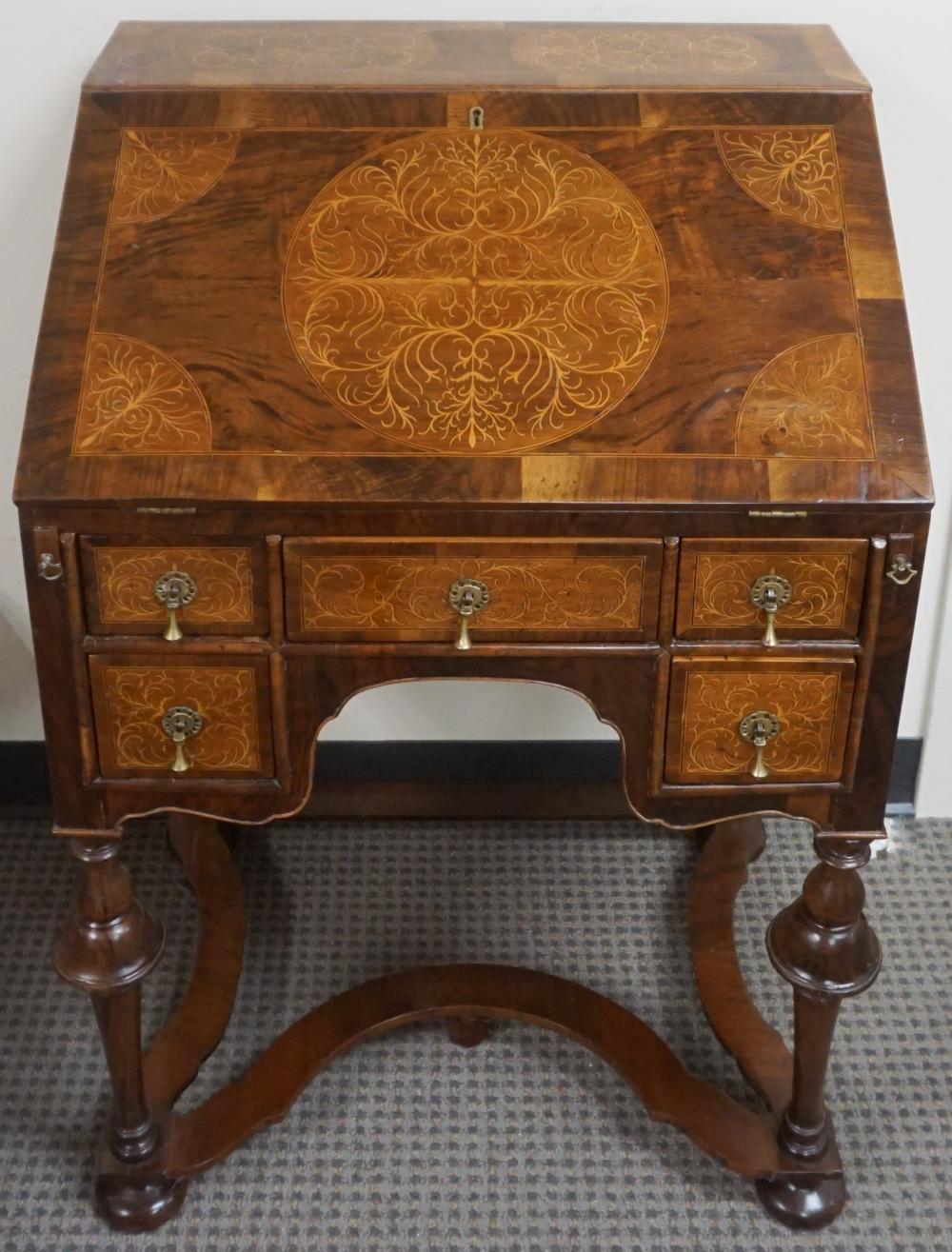 WILLIAM AND MARY STYLE MARQUETRY 3300bb