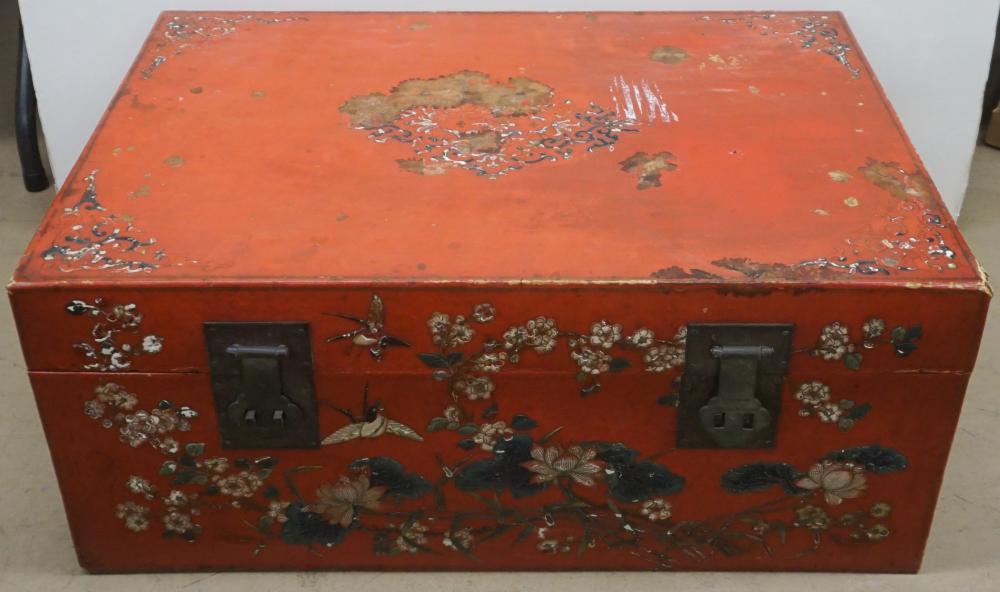 CHINESE RED LACQUER TRUNK 14 X 3304d1