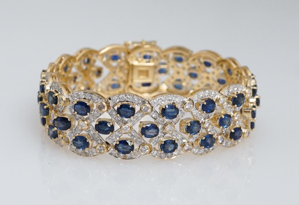 18 KARAT YELLOW GOLD BLUE SAPPHIRE 330670