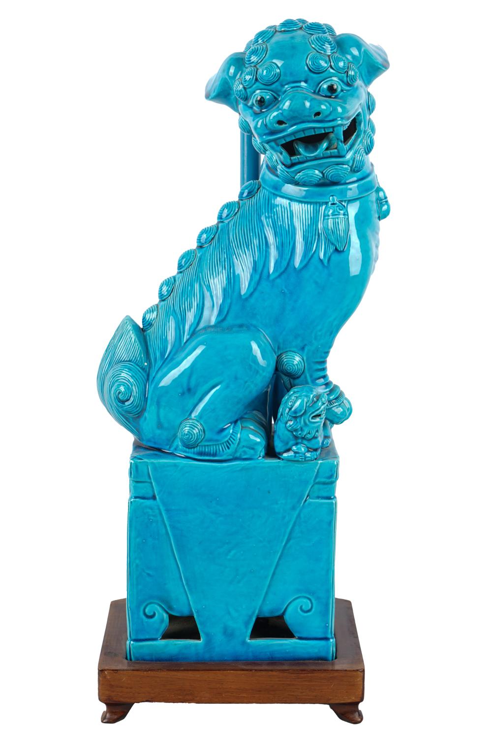 CHINESE CERAMIC FOO LIONblue-glazed,