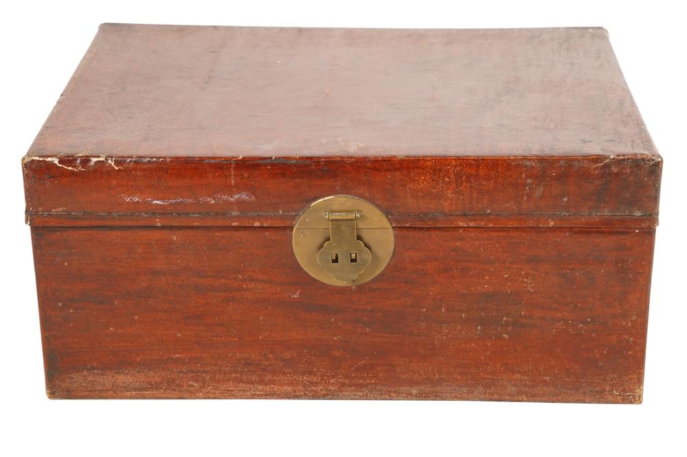 CHINESE PIGSKIN COVERED TRUNKwith 332e2a