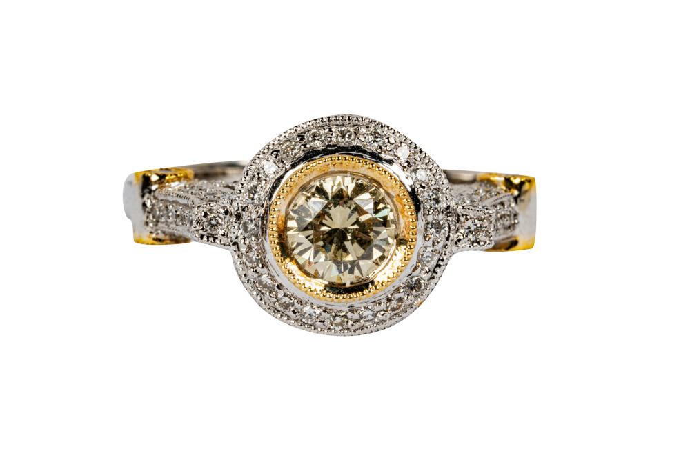 18 KARAT GOLD DIAMOND RINGcentering 332e43