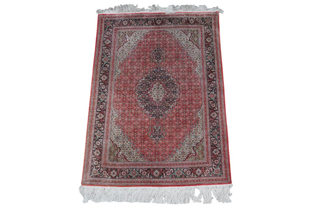 PERSIAN THROW RUGsilk 4'8" x 6'9"