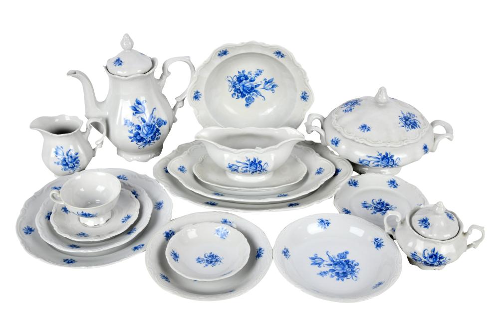 SET OF MITTERTEICH MEISSEN BLUE DISHESservice