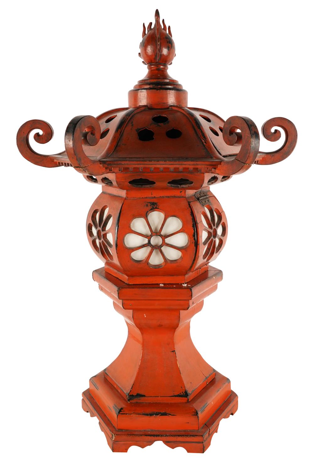 RED LACQUERED WOOD PAGODA LANTERNwith