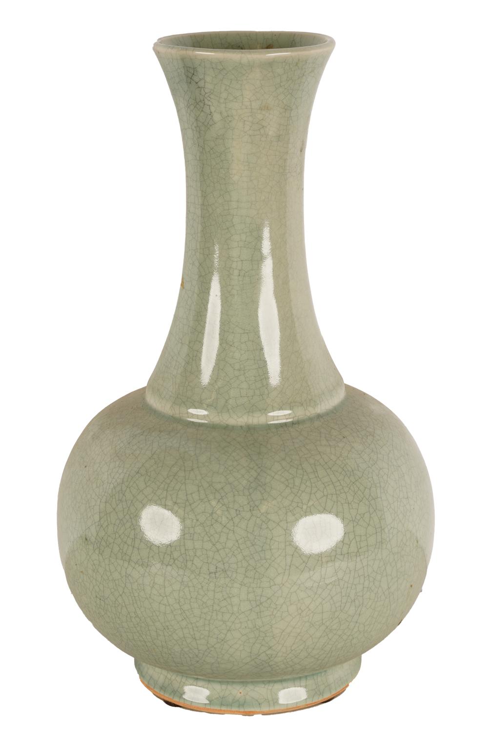 CHINESE CELADON VASEunsigned 16 3330d4