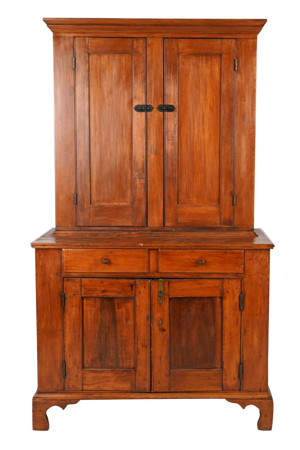 AMERICAN CARVED PINE CABINETconstructed 333139