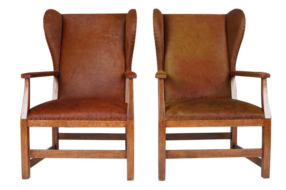 PAIR OF DOVER FRUITWOOD WINGBACK 33313a