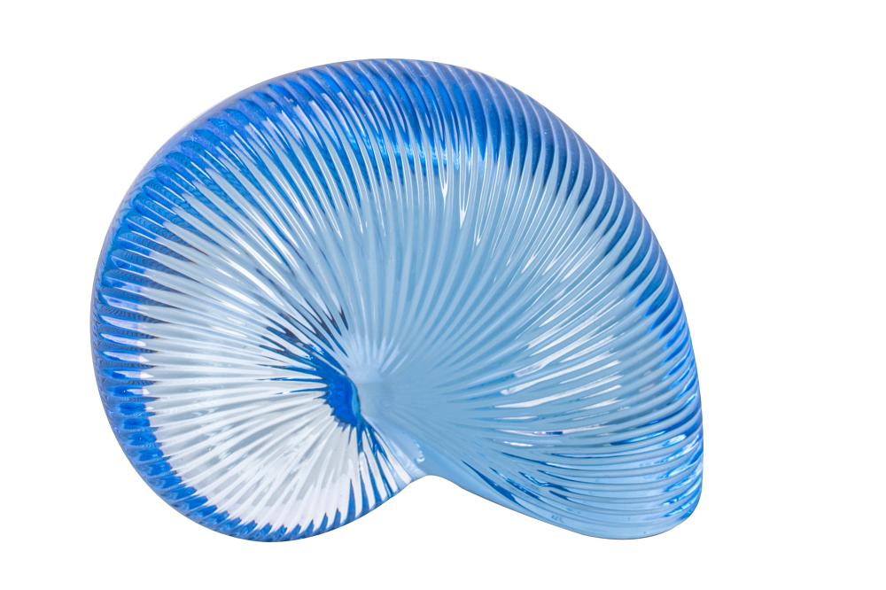BACCARAT BLUE NAUTILUSsigned to 333157