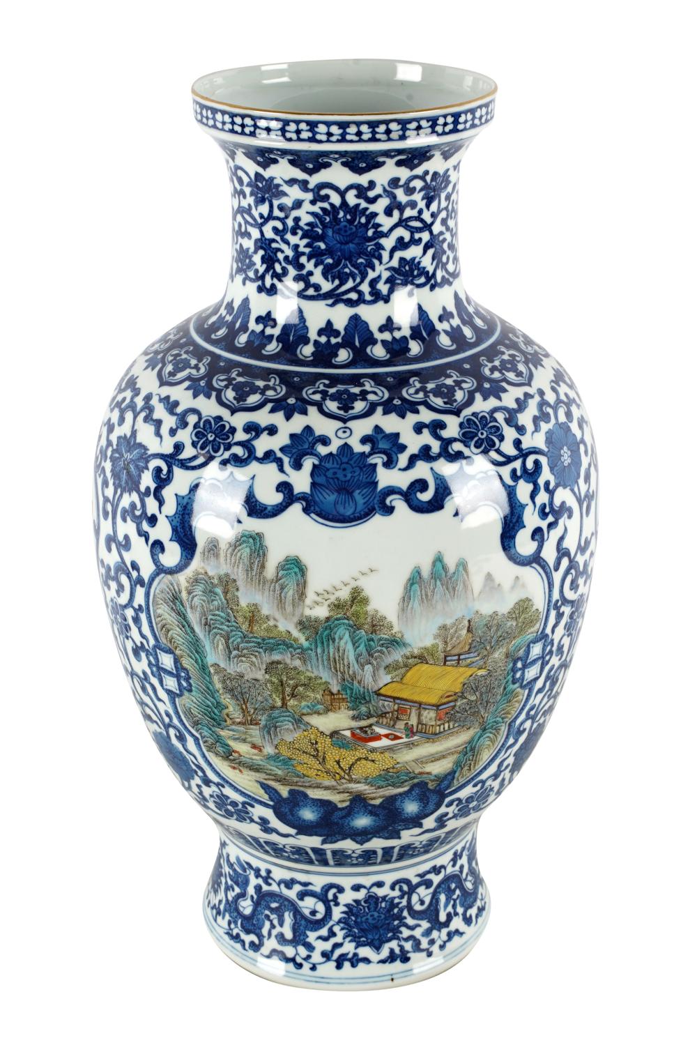 CHINESE BLUE WHITE PORCEALIN 333182