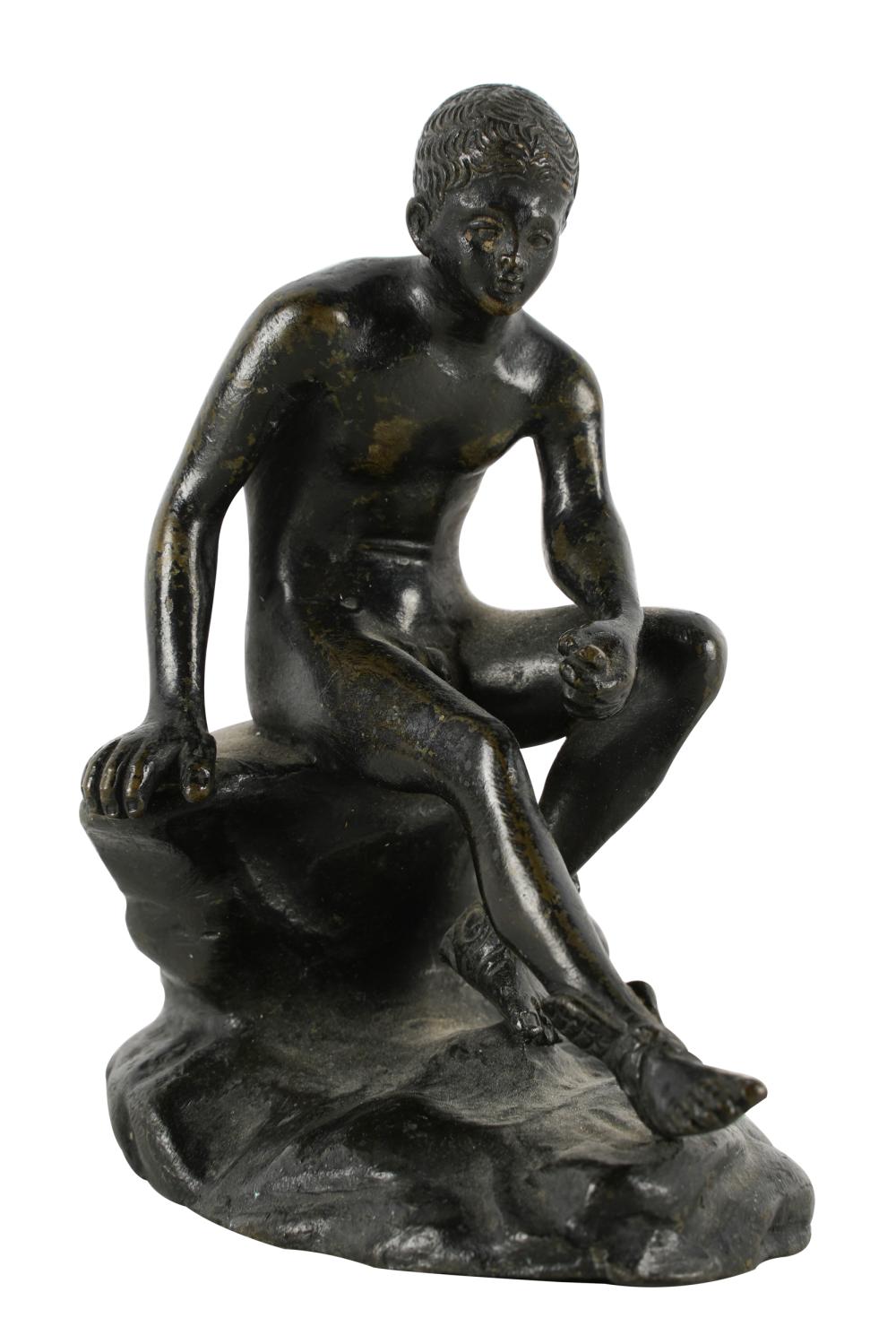 BRONZE FIGURE OF A MANunsigned 3331ef