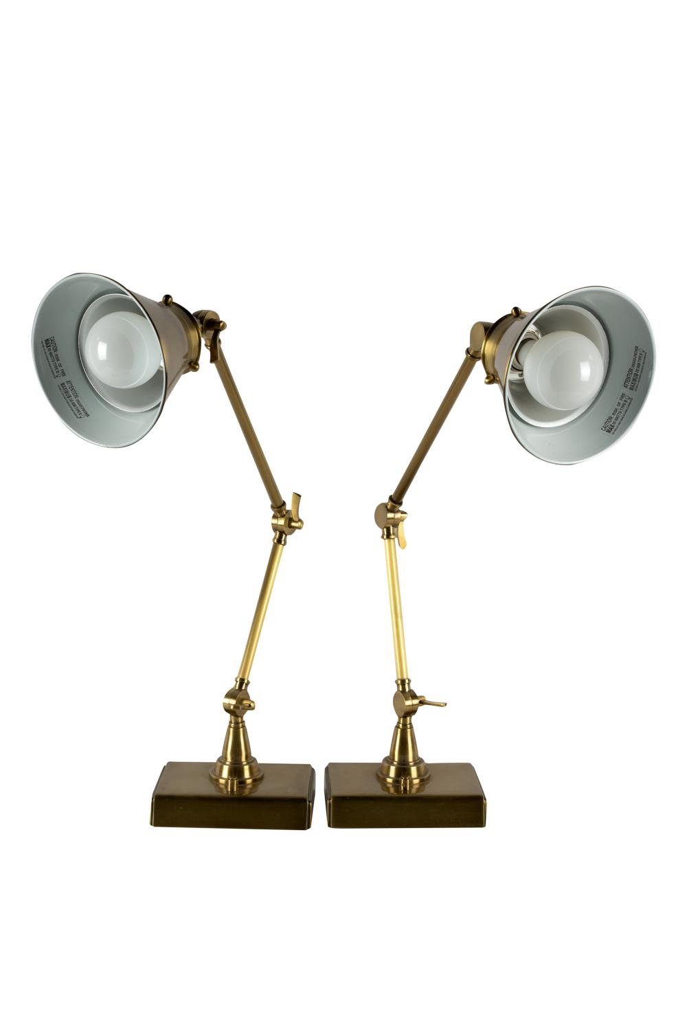 PAIR OF BRASS ADJUSTABLE TABLE 3332ee