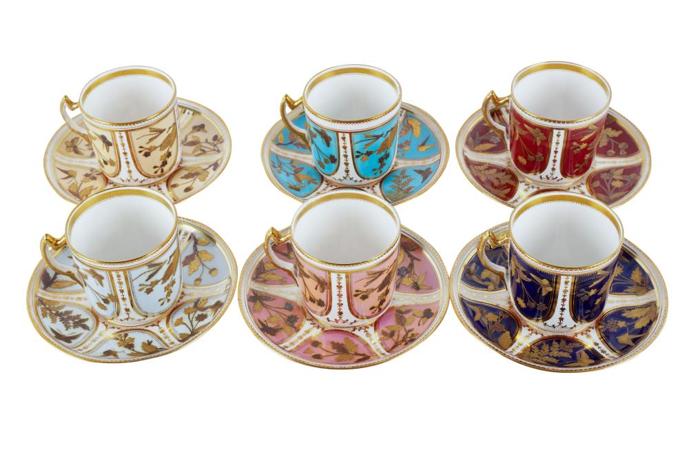 SET OF SIX AYNSLEY PORCELAIN TEACUPS 333472