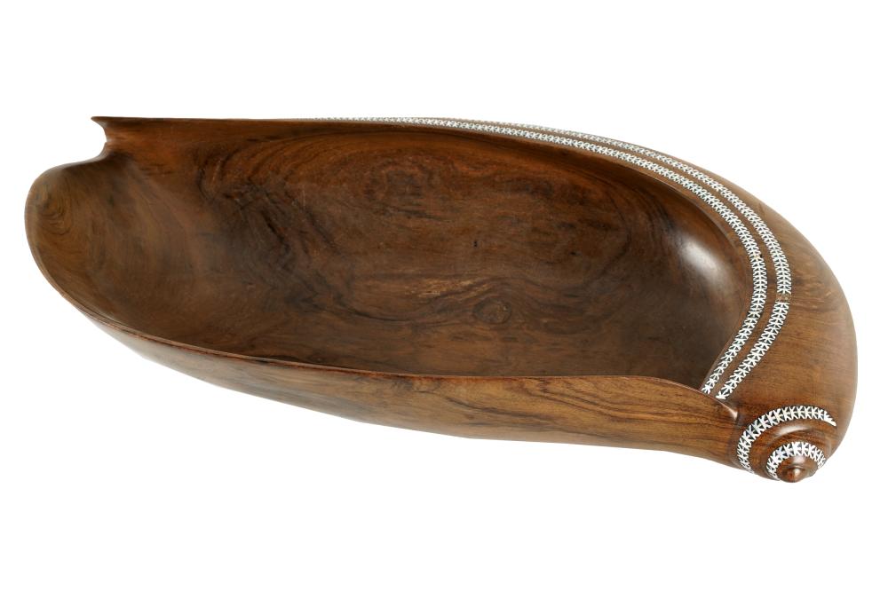 HAWAIIAN SHELL-INLAID HARDWOOD BOWLin