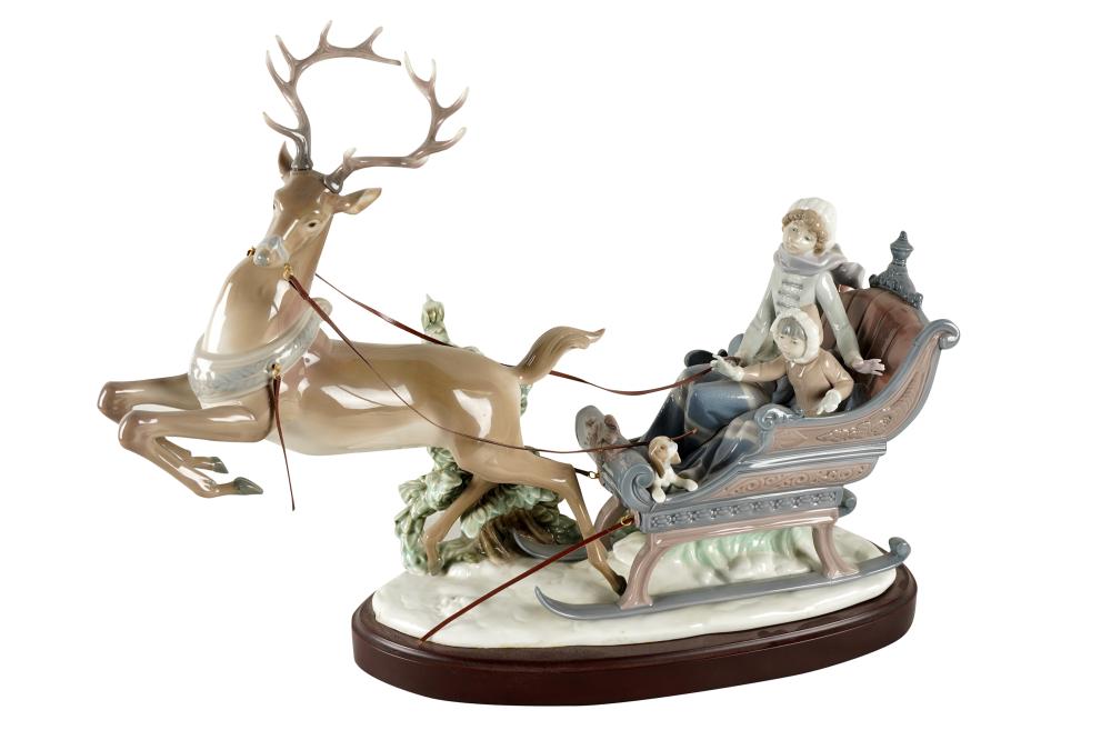 LLADRO PORCELAIN REINDEER SLED 3334f8