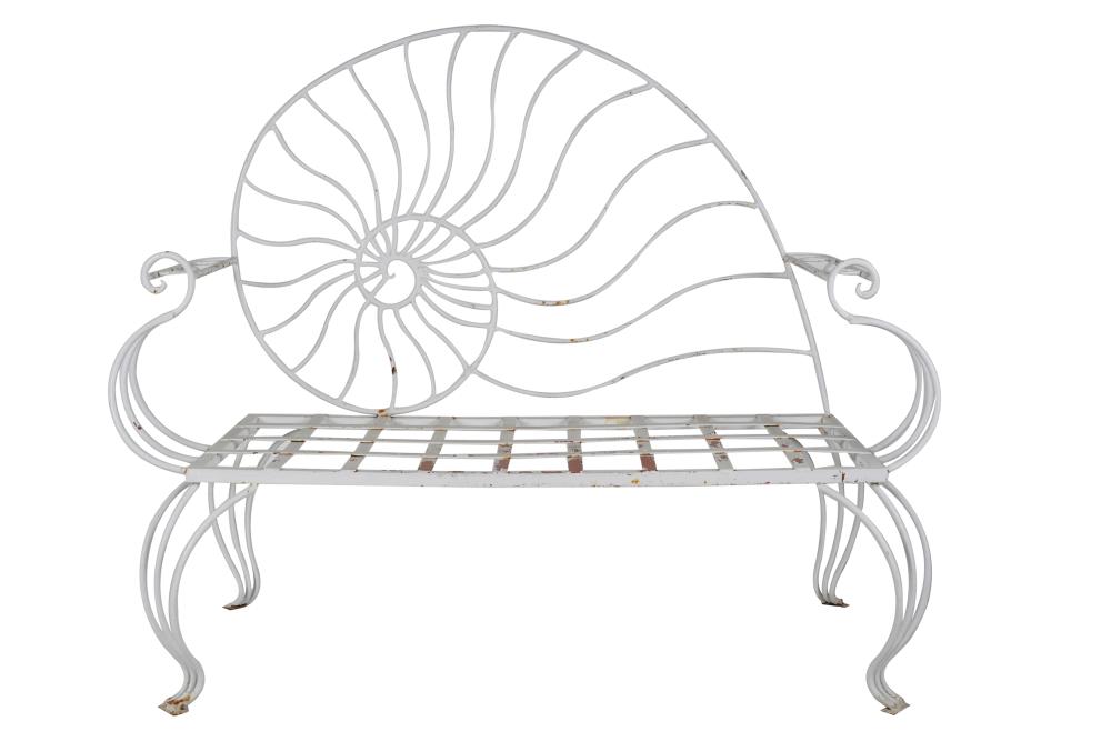 WHITE PAINTED IRON BENCHwith mollusk motif 333503