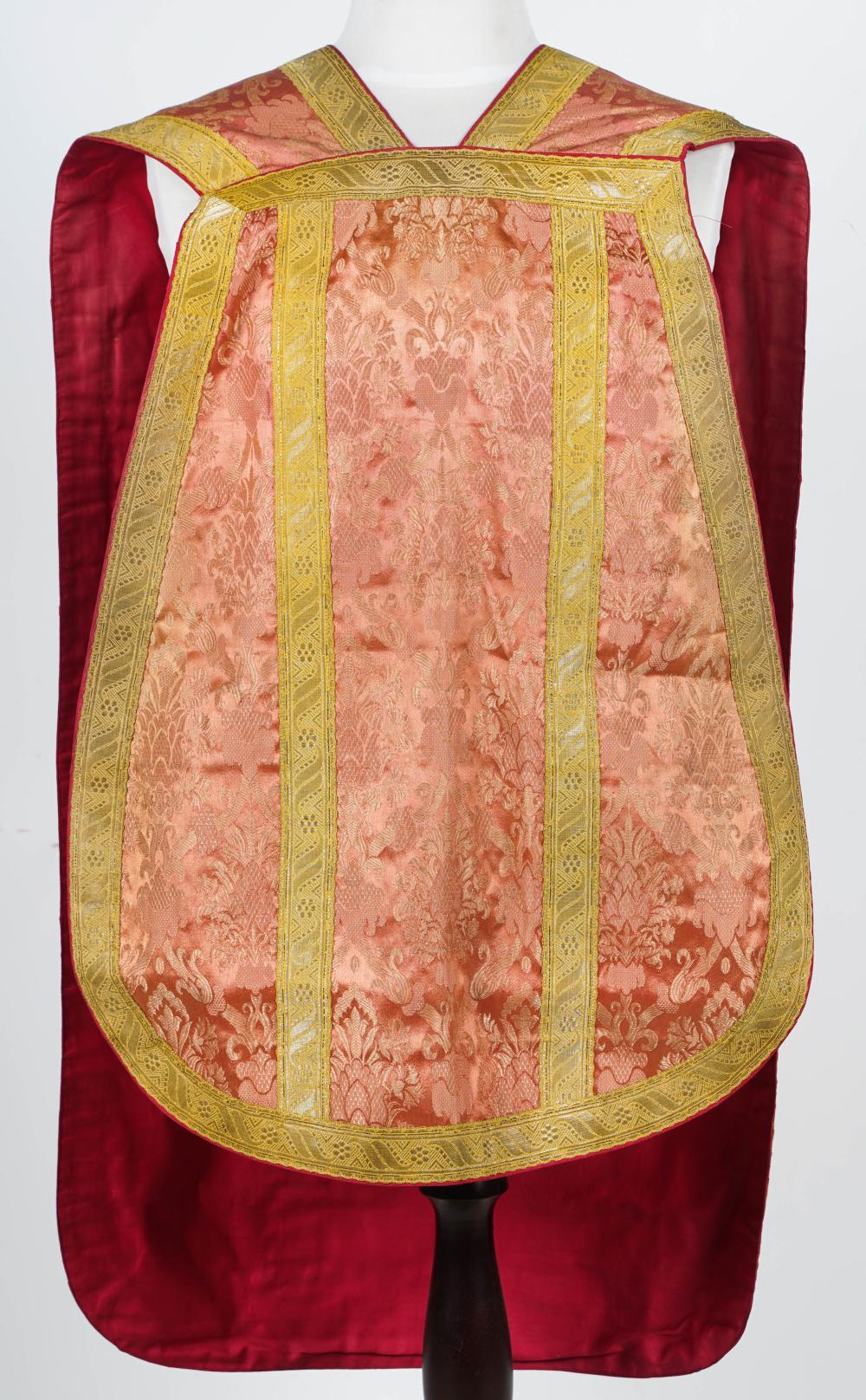 CONTINENTAL RED SILK CHASUBLEof 333621