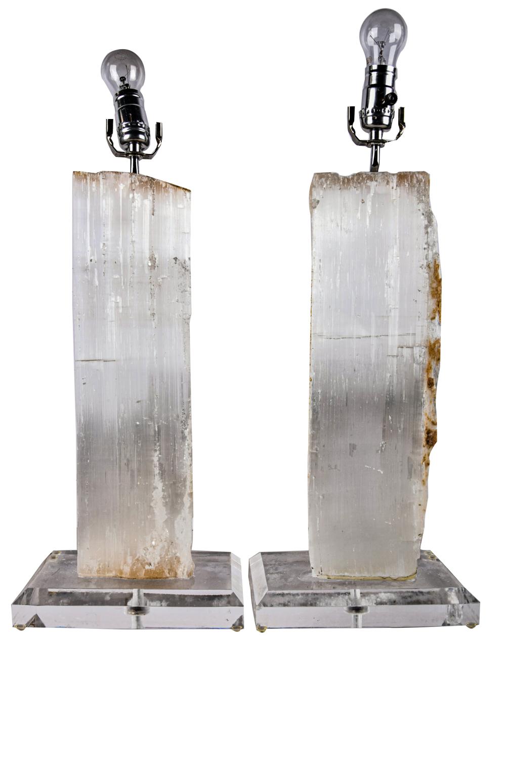 PAIR OF ROCK CRYSTAL SPECIMEN TABLE 333650