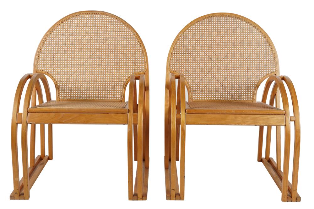 PAIR OF VERMONT TUBBS CANE ARMCHAIRSmanufacturer s 33366c