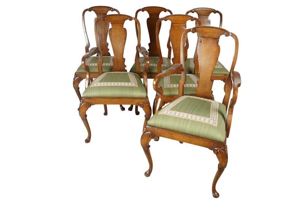 SET OF EIGHT QUEEN ANNE STYLE WALNUT 3336cd
