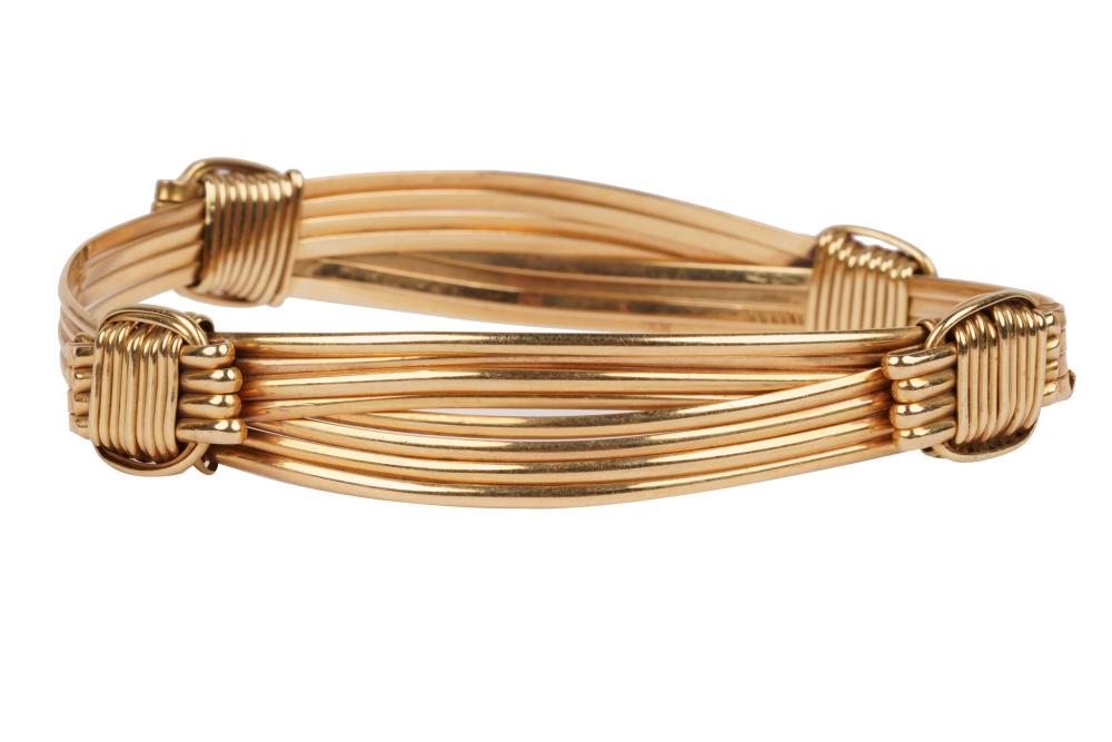 14 KARAT YELLOW GOLD TWIST BANGLE