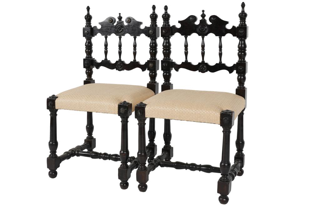 PAIR OF SPANISH COLONIAL STYLE 333910