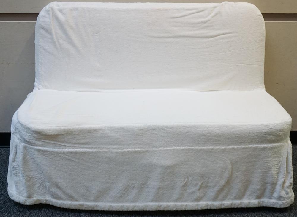 WHITE UPHOLSTERED BENCH L 52 1 2 333b89