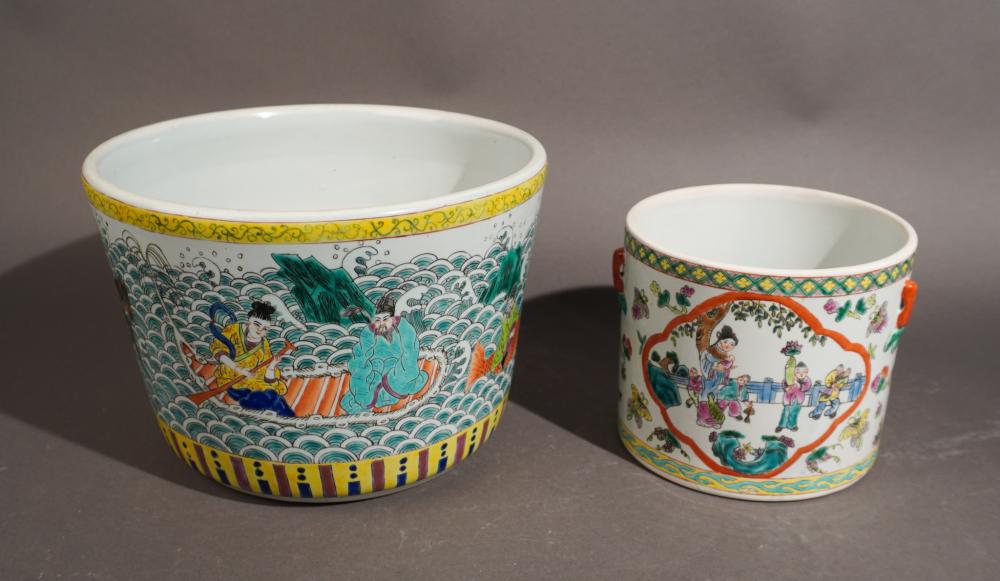 CHINESE PORCELAIN JARDINERE AND 333bb2