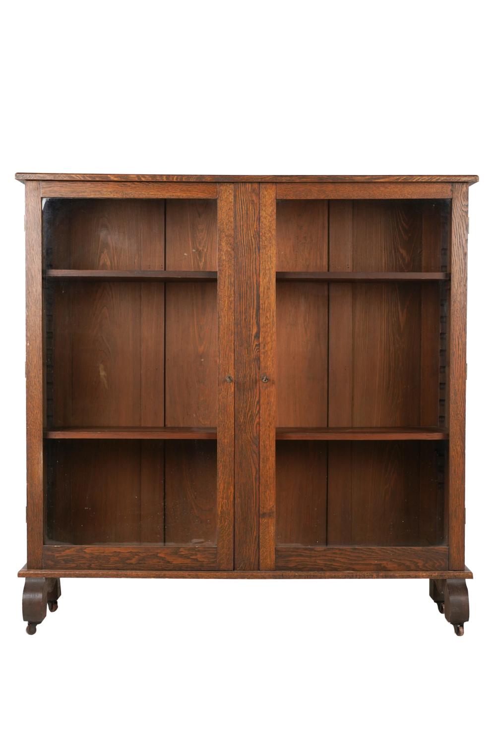 AMERICAN OAK BOOKCASElate 19th 333c52