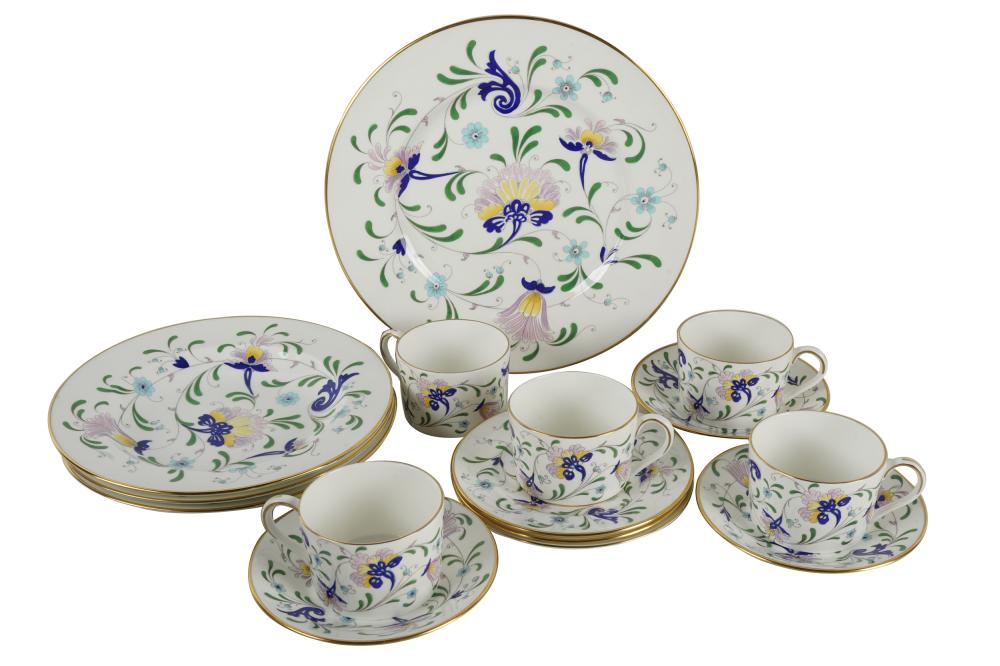 COALPORT: 'PAGEANT' PORCELAIN SERVICEprinted