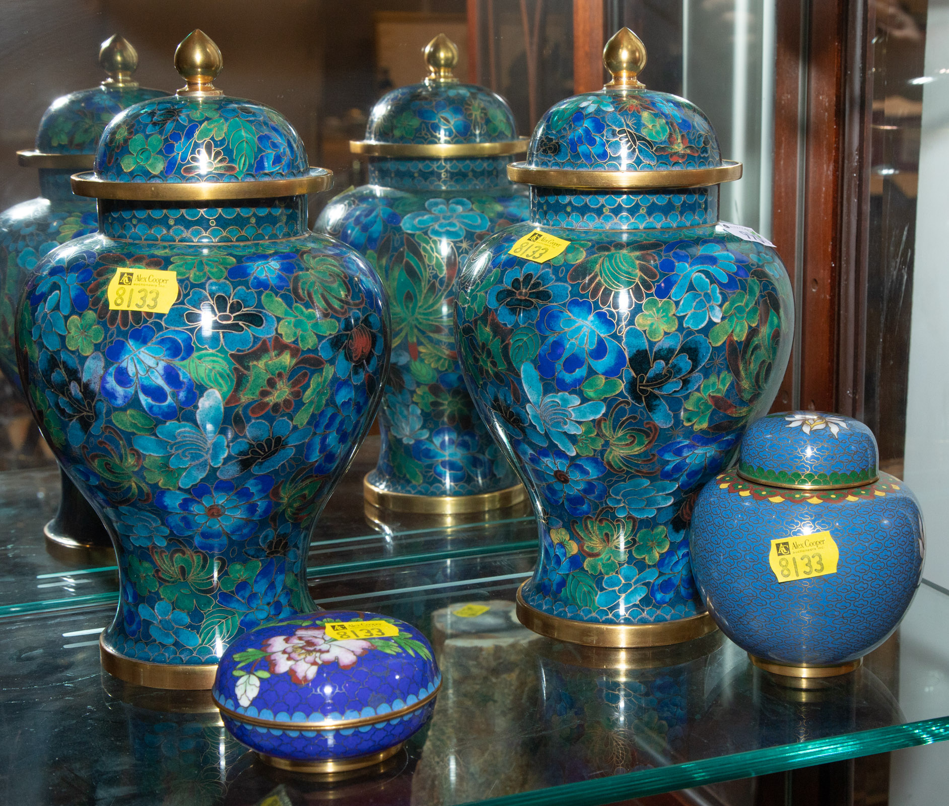 FOUR PIECES OF CHINESE CLOISONNE 333cb5