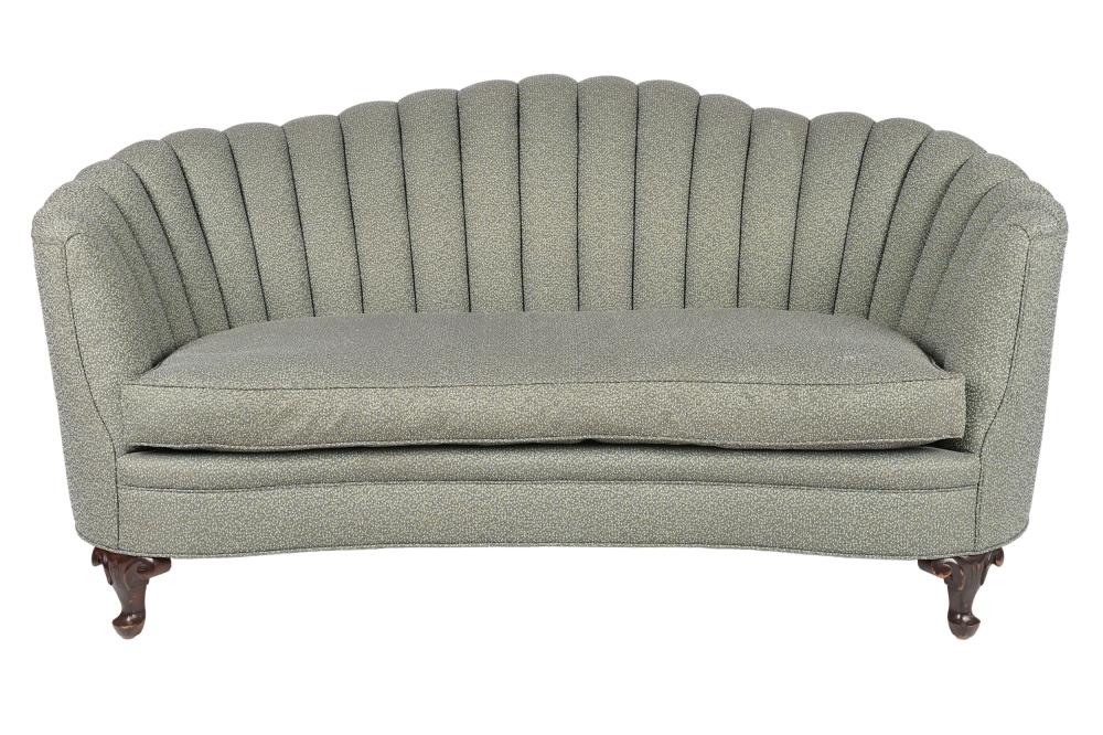 UPHOLSTERED WALNUT SOFAwith tufted 333cae