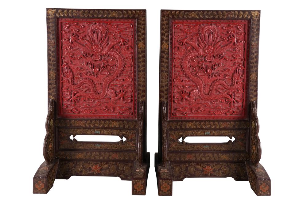 PAIR OF CHINESE LACQUERED SCREENS 333cbc