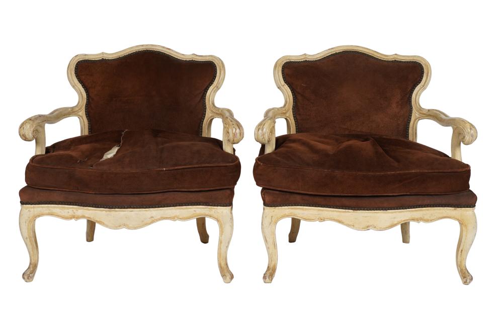 PAIR OF ROCOCO STYLE PAINTED ARMCHAIRSafter 333d05