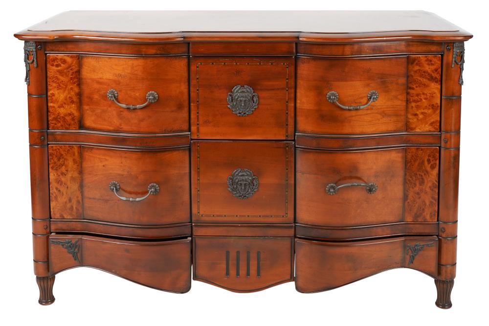 WALNUT BURL COMMODE20th century  333d0f