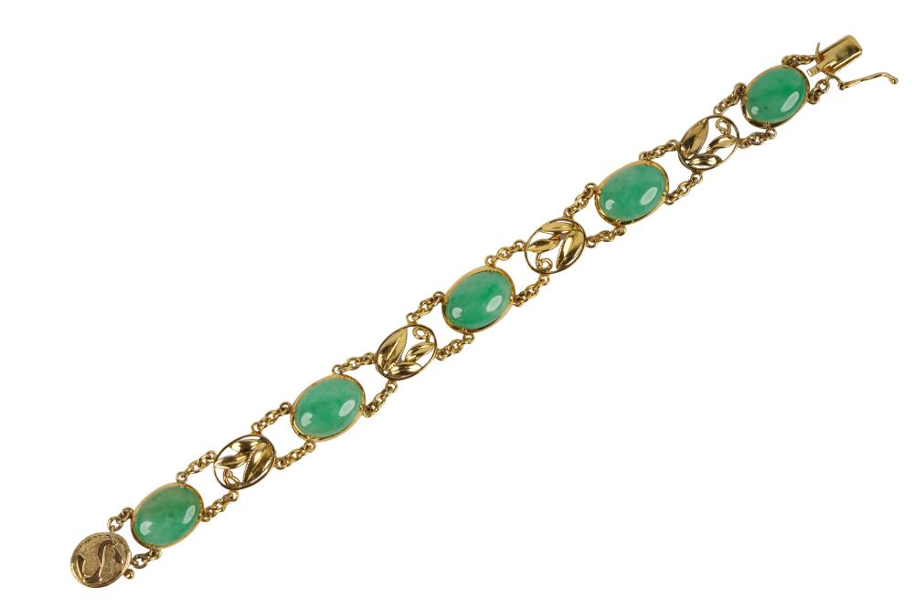 14 KARAT YELLOW GOLD JADE BRACELETcontaining 333d63