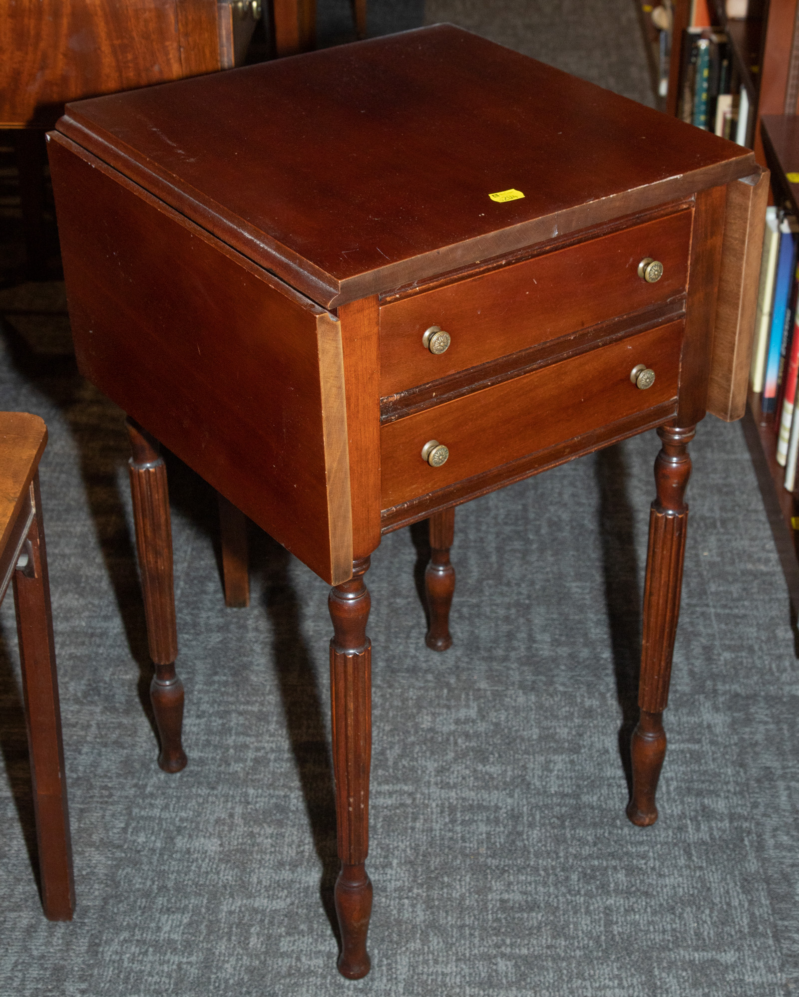 FEDERAL STYLE MAHOGANY WORK TABLE 333d9f