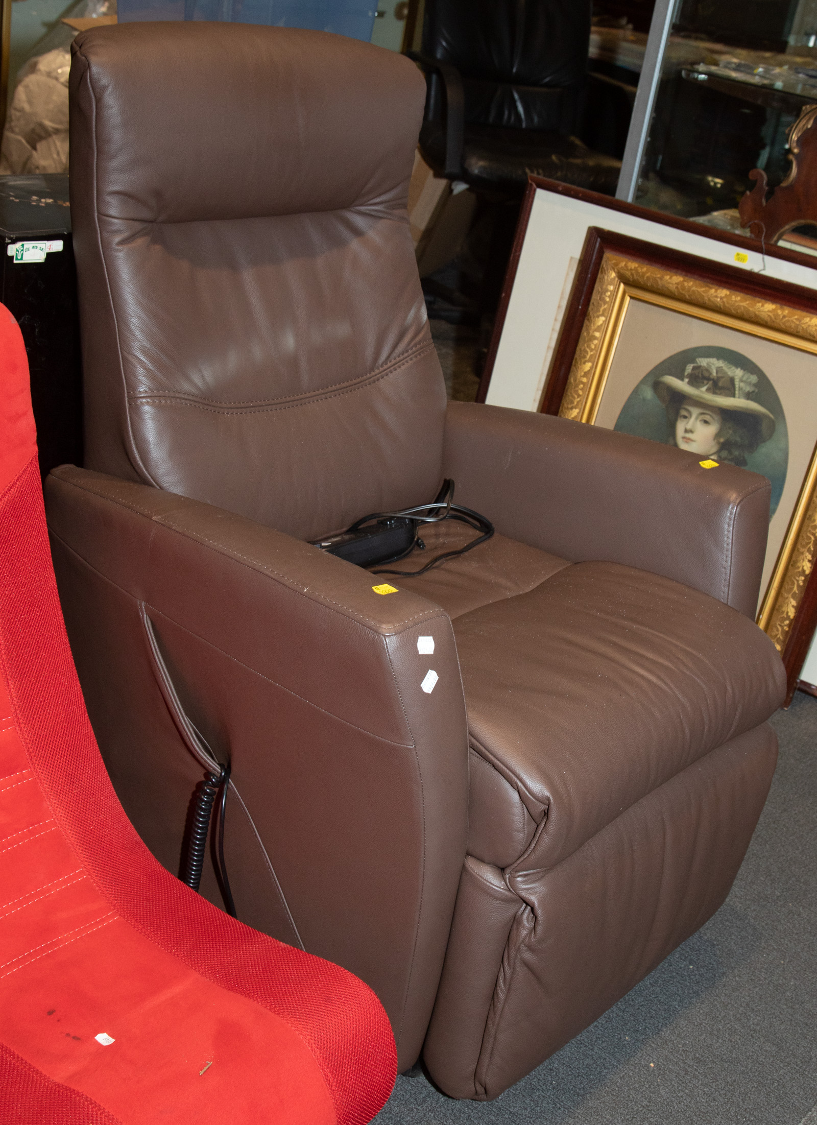 ELECTRIC RECLINING CHAIR Modern,