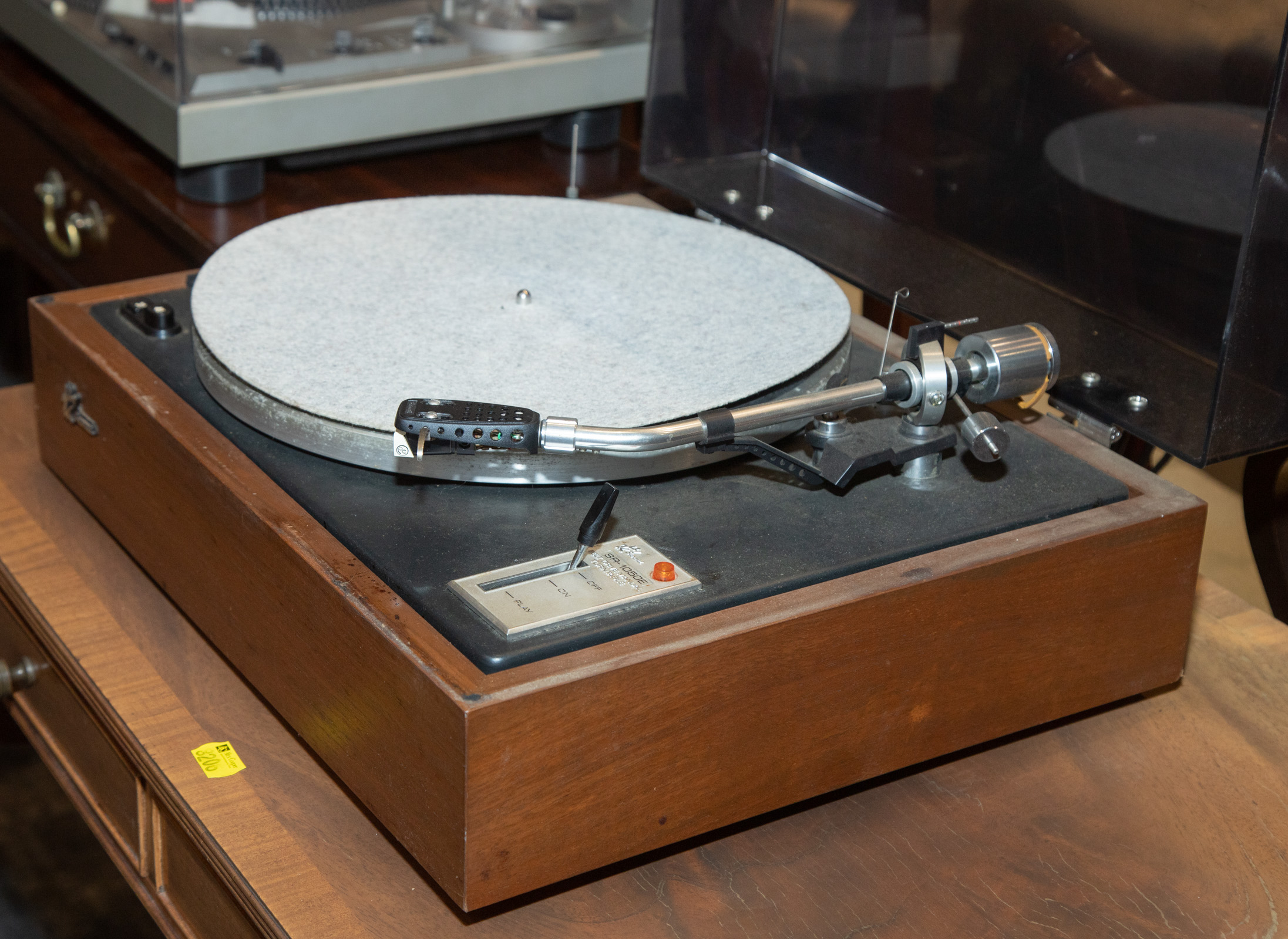 SANSUI SR 1050-E TURNTABLE Model number