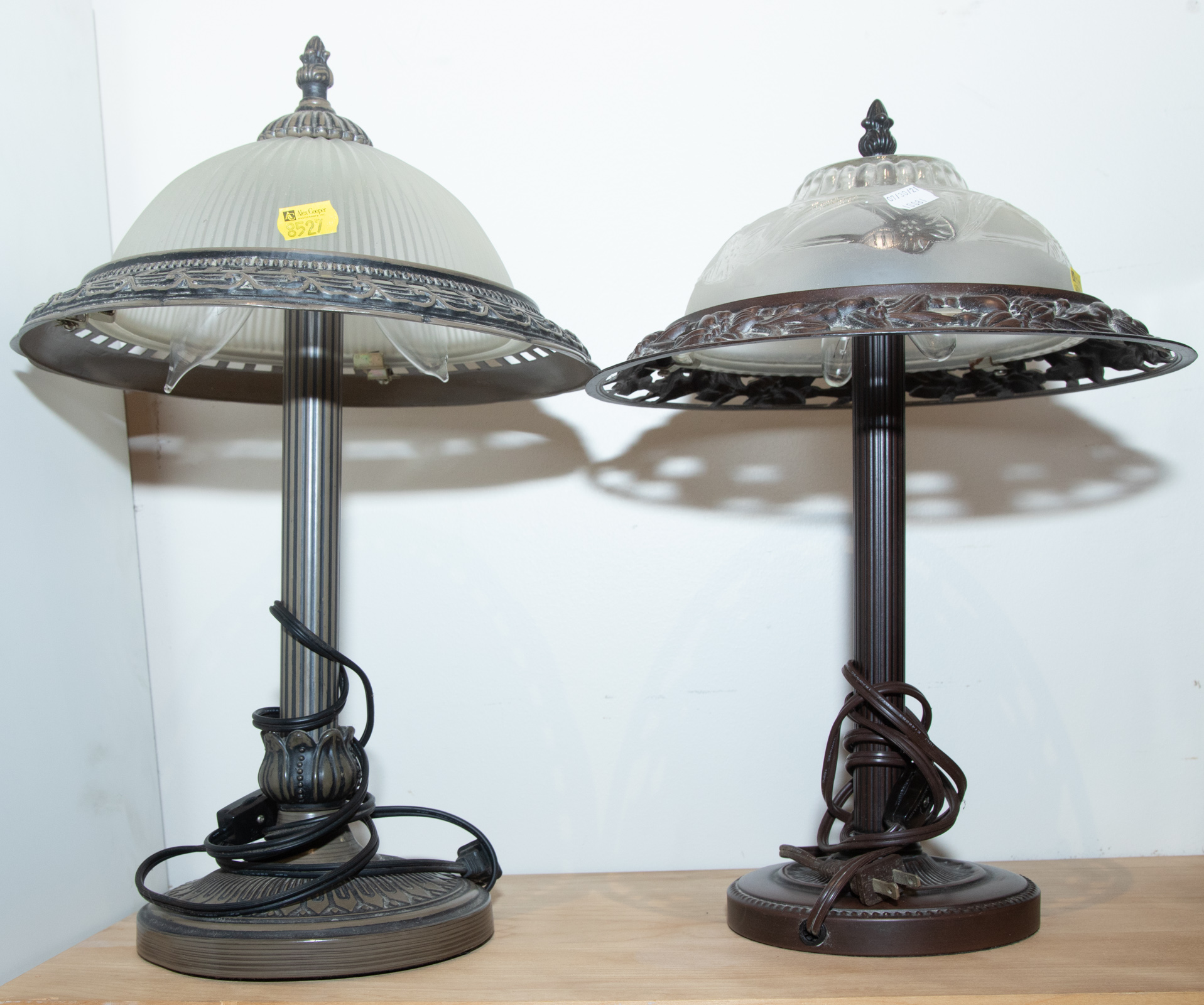 TWO ART DECO STYLE TABLE LAMPS 333f64