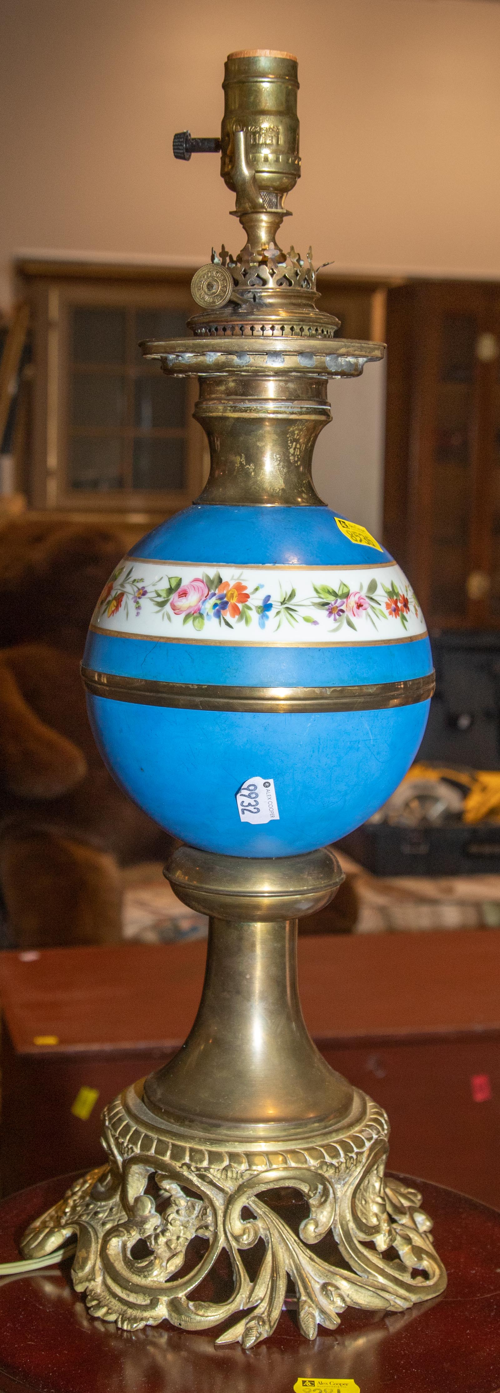 FRENCH PORCELAIN ORMOLU KEROSENE 333f6c