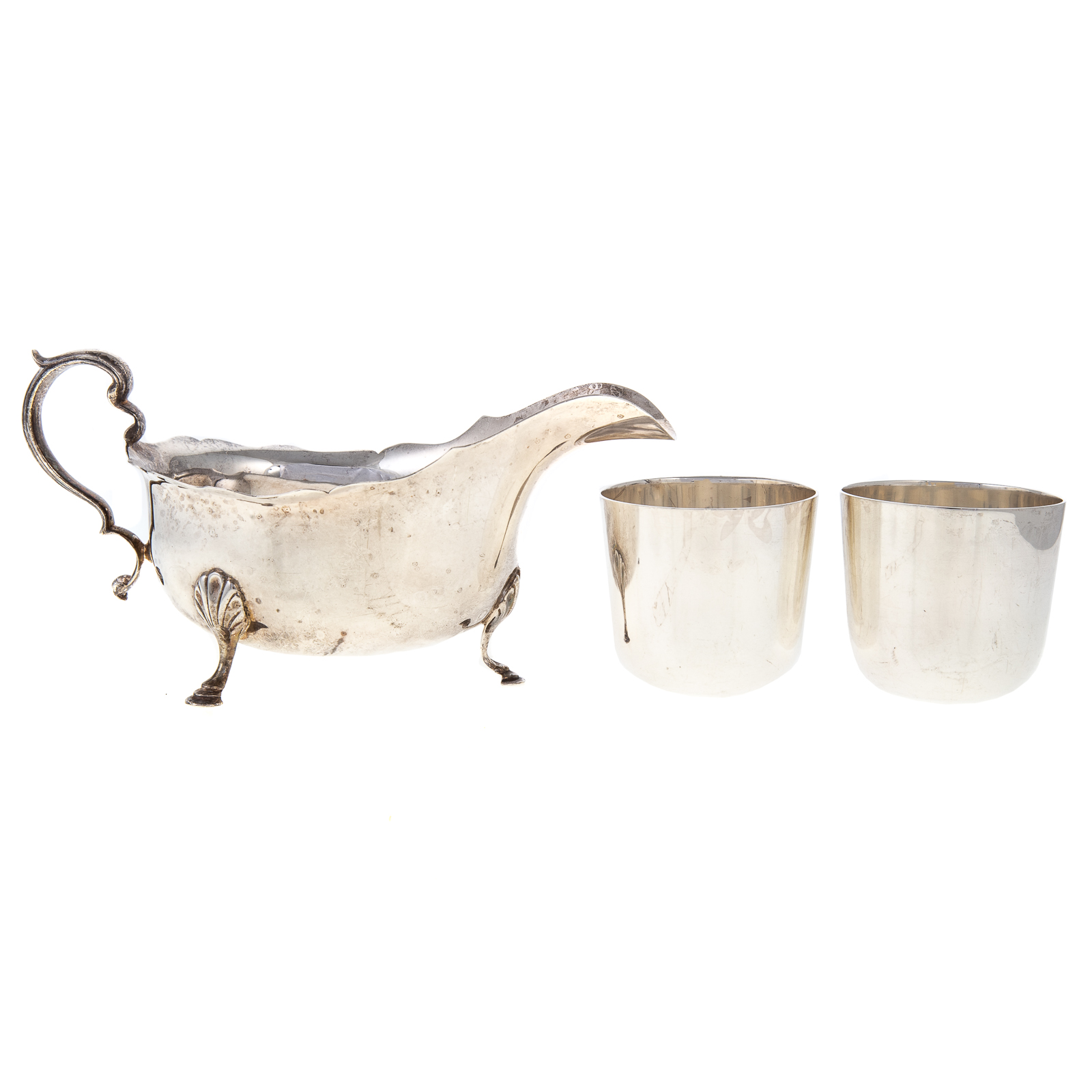 THREE PIECES ENGLISH SILVER HOLLOWWARE 33409b