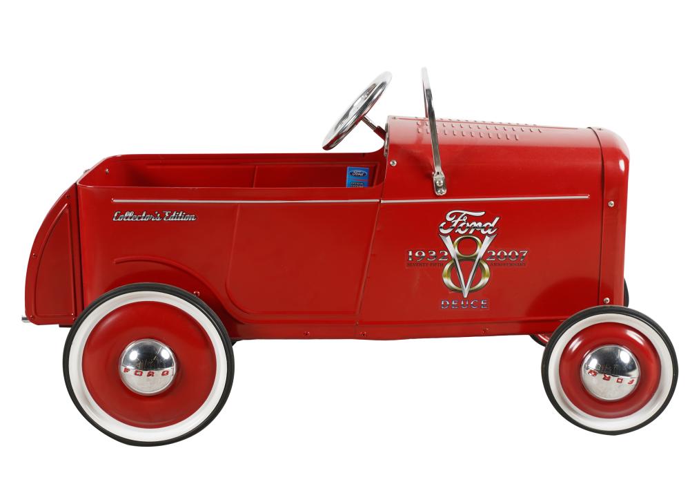 CHILD'S FORD PEDAL CAR1932-2007