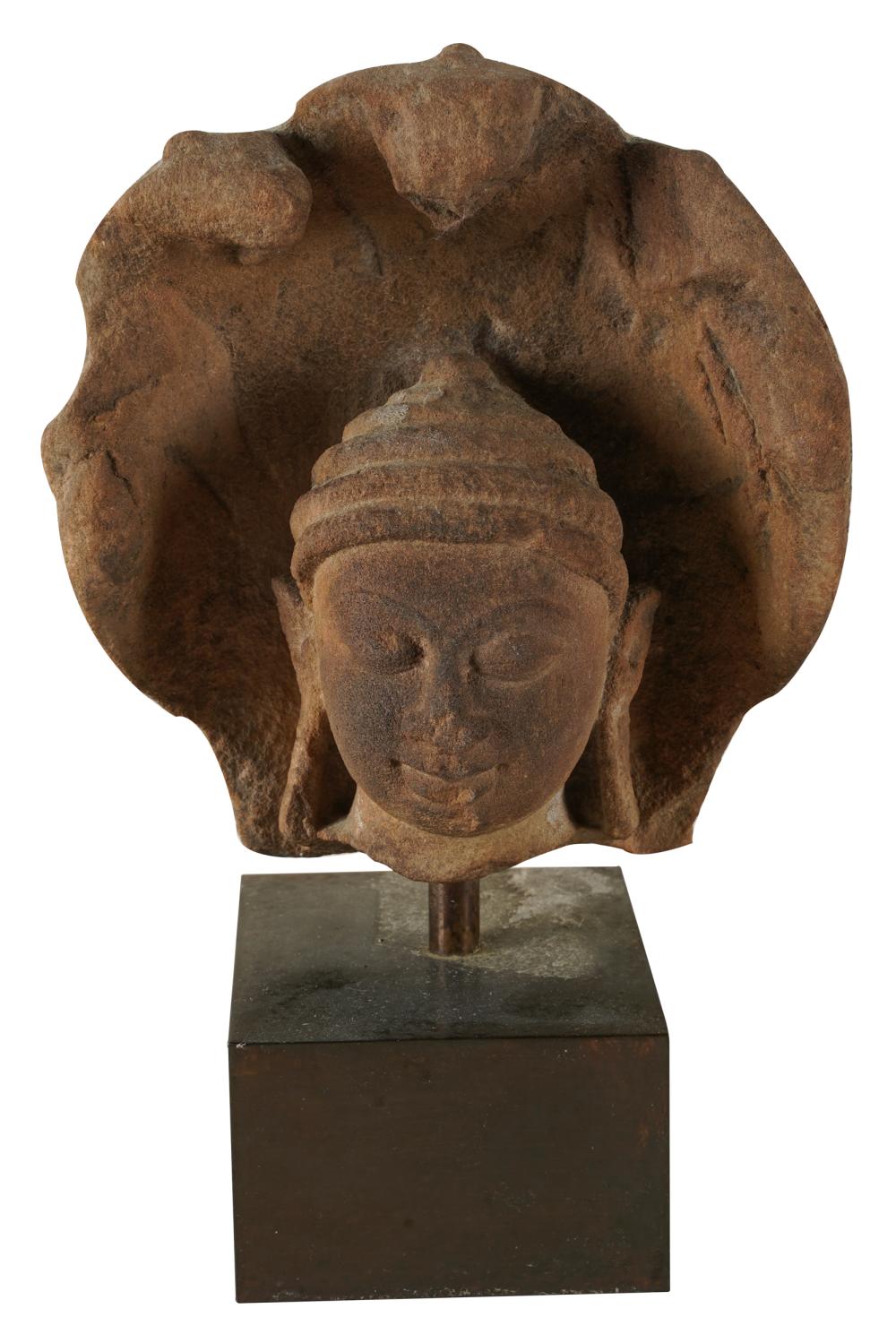 SOUTHEAST ASIAN SANDSTONE HEAD 334223