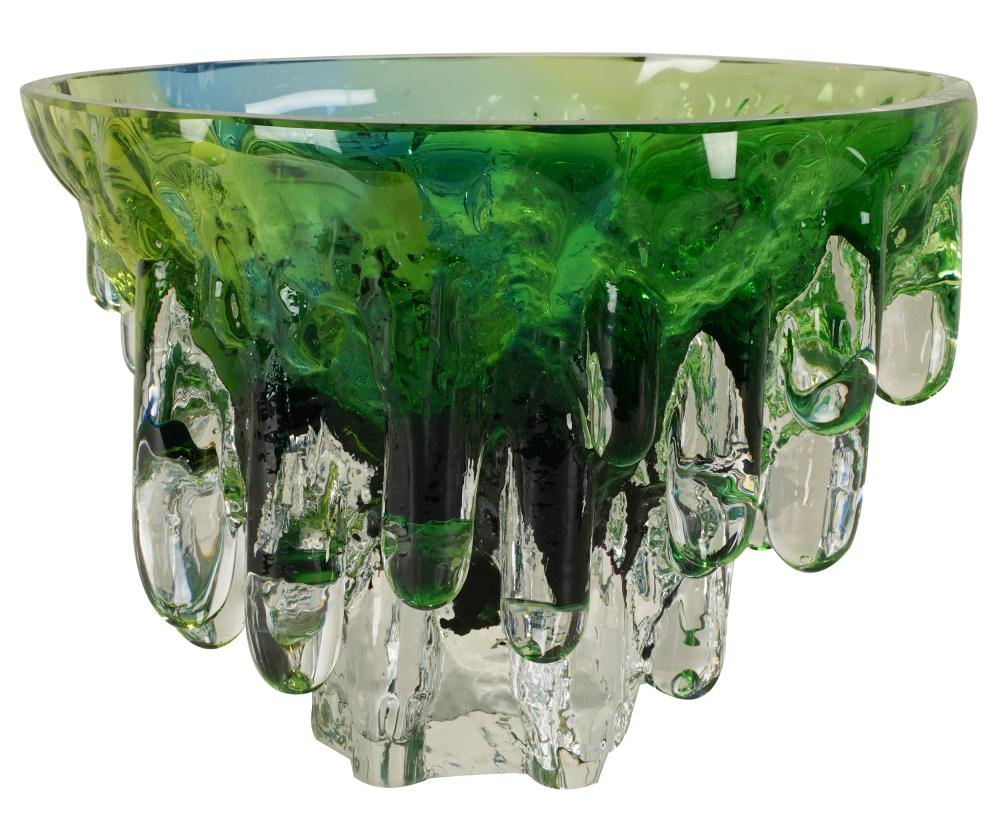 KOSTA BODA ART GLASS DRIP VASEunsigned;